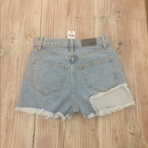 LF High waist denim destroyed shorts NWT - Picture 3 of 4